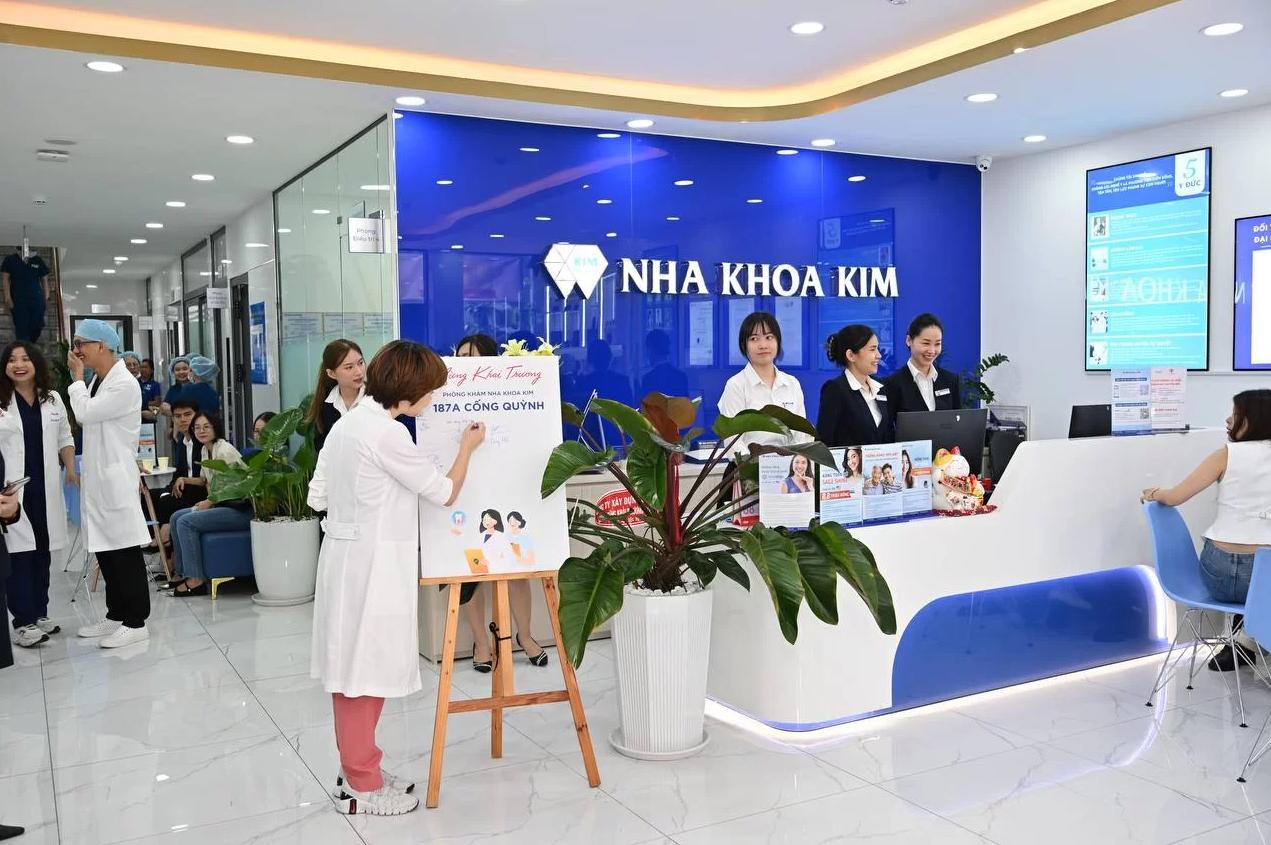Nha khoa Kim